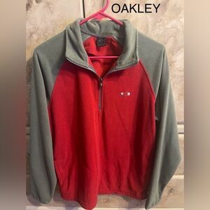 Oakley Sweater Small Red